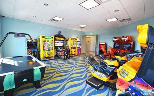 5BR ChampionsGate Town Home