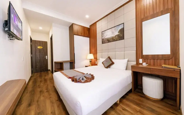 Wisteria Hotel