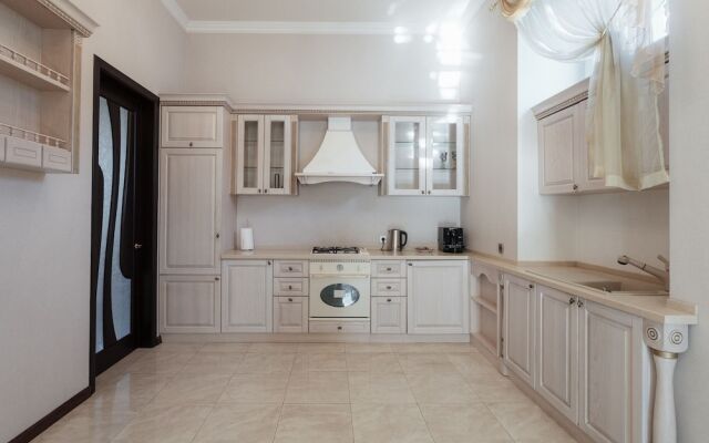 Апартаменты Royal, ул. Успенская, 12