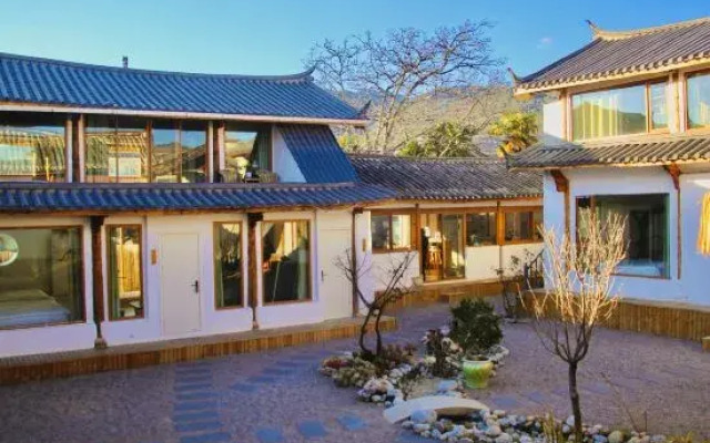 Lijiang Shuhe Ancient Town Senzhilin Garden Homestay