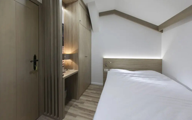 Hotel Emen