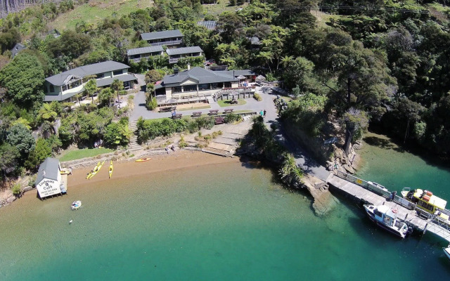 Lochmara Lodge