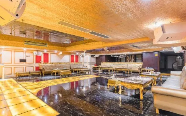 Hotel De Royce