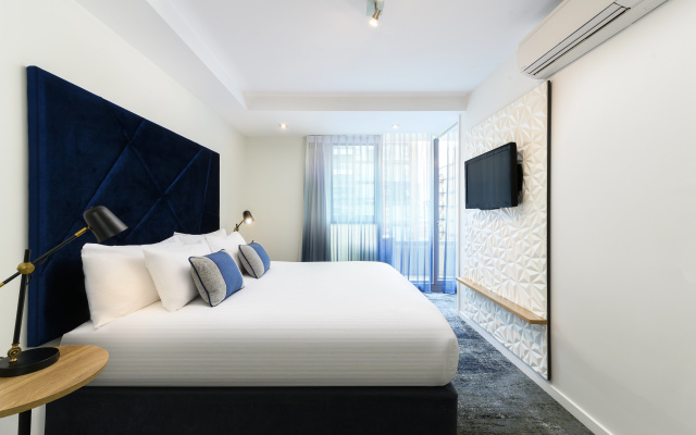 Brady Apartment Hotel Flinders Street Hotel – Guest Rooms – Melbourne