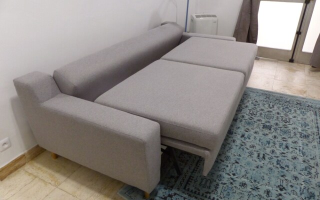 Rue Turgot Apartment