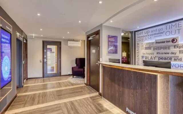 Premier Inn Bracknell (Twin Bridges)