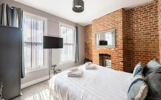 Host Stay Villa Otto