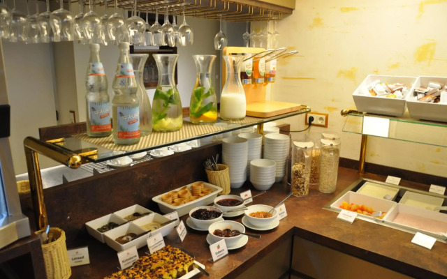 City Partner Hotel Strauss