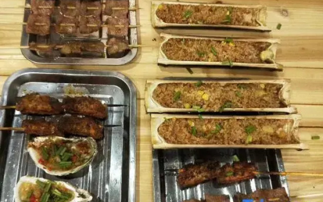 Yinlu Zhuyun Guesthouse