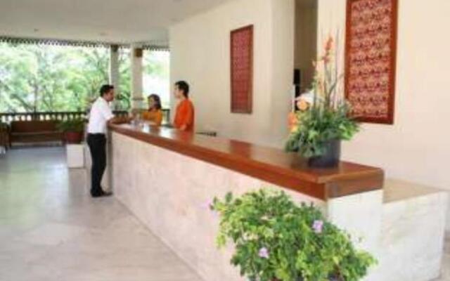 Ratu Hotel & Resort