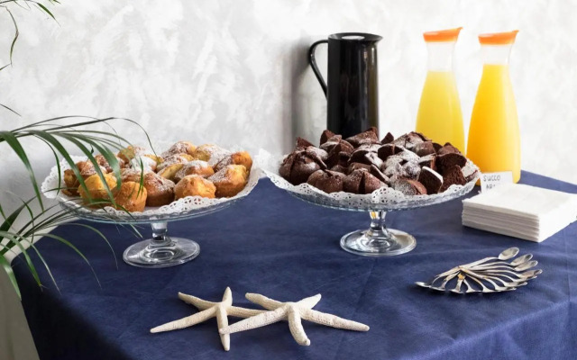 Hotel Dasamo - Dada Hotels