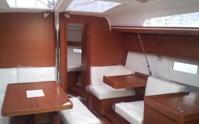 Luxury Sail Boat Rc