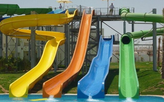 Le Royal Holiday Resort (Aqua Park)