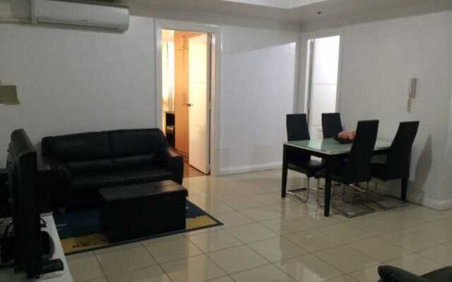 1 Br Robinsons Place Manila- Rpr07