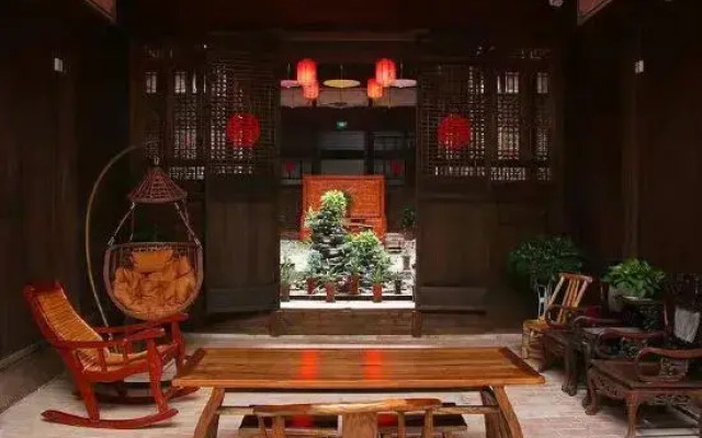 Wanzai Ancient Lane Inn