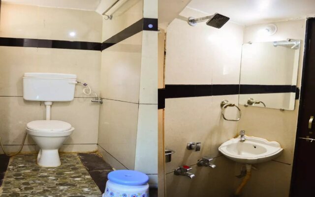 Hotel Shree Dwarkadhish Palace