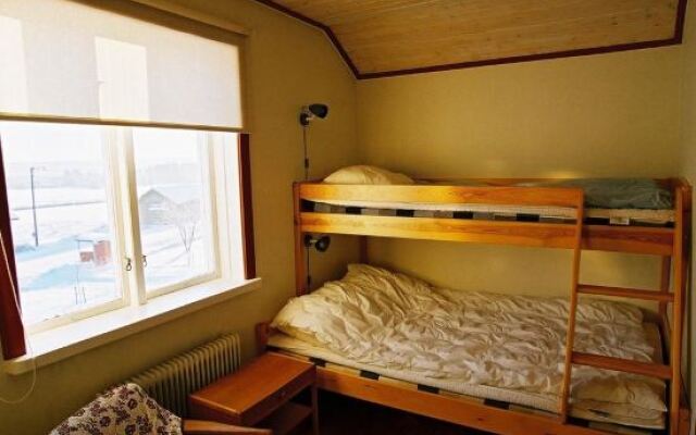 STF Villa Lowar B&B