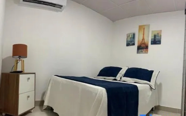 Malecon Cozy Private Room