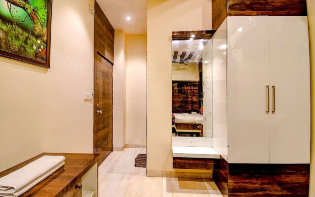 Fabhotel Abis Inn