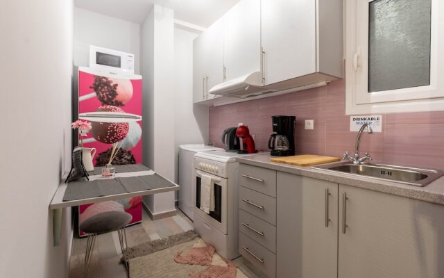 Candy apartment close to Koukaki neighbourhood