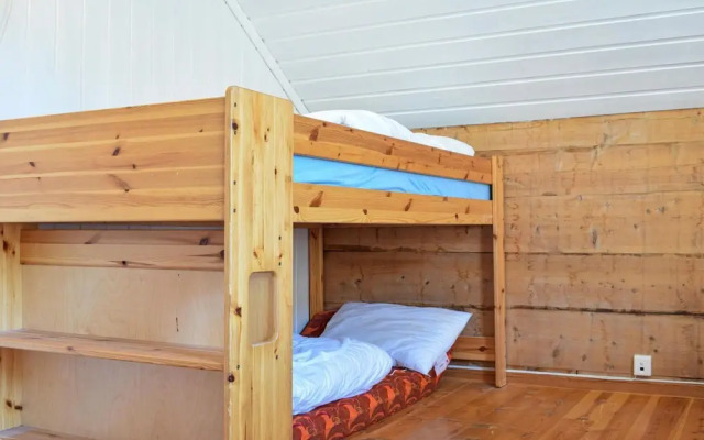 Nice Apartment in Vossestrand With 2 Bedrooms and Internet