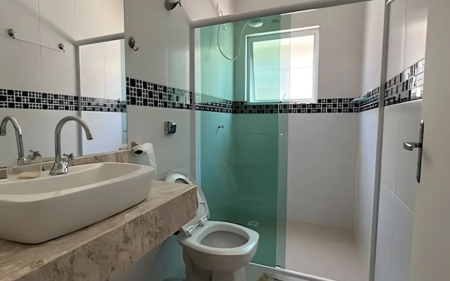 Casa com piscina em Boraceia