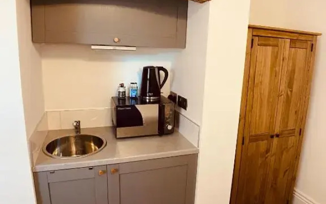 Self Contained Guest Suite 1 - Weymouth