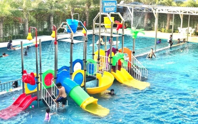 Marshal Resort