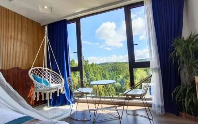 Baizhang Yijia Homestay