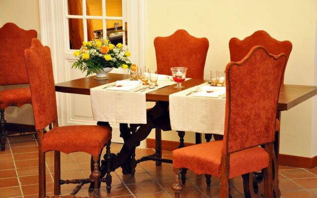 Casa Visconti's St. Peter