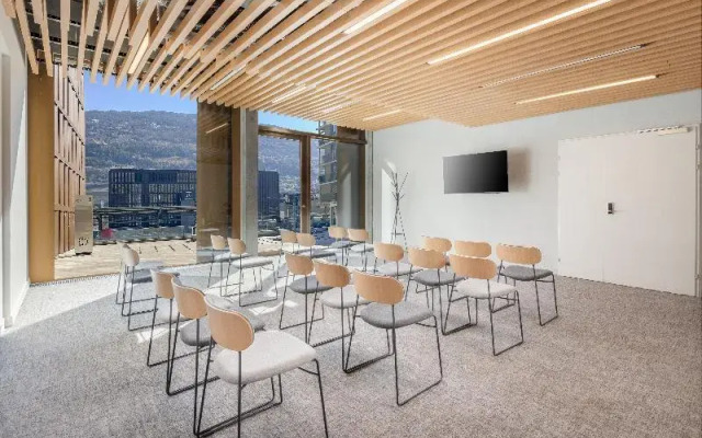 Holiday Inn Express & Suites Sion