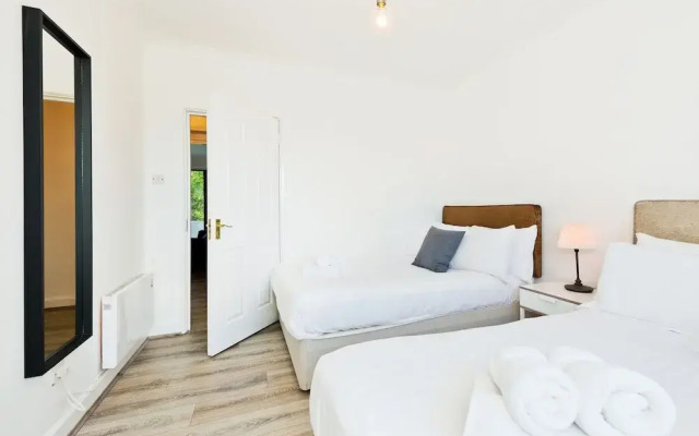 your place - Ballsbridge Court