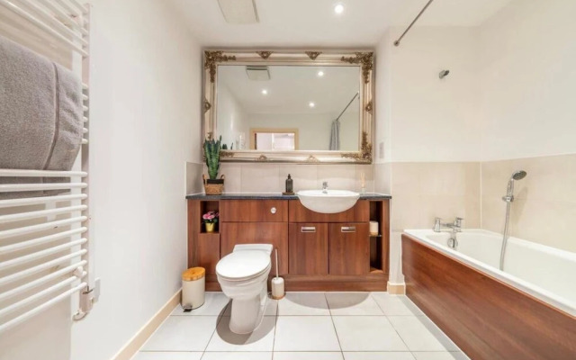 2 Bed-sleeps 6-free Parking-gym-terrace