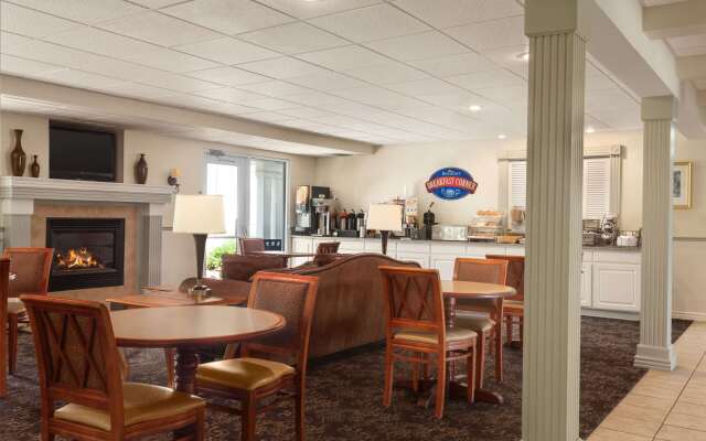 Baymont by Wyndham Wichita East