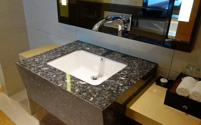 Shanghai Manhattan Hotel Minhang