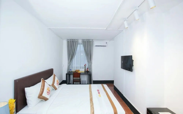 The Rice 131 Bui Vien Hotel