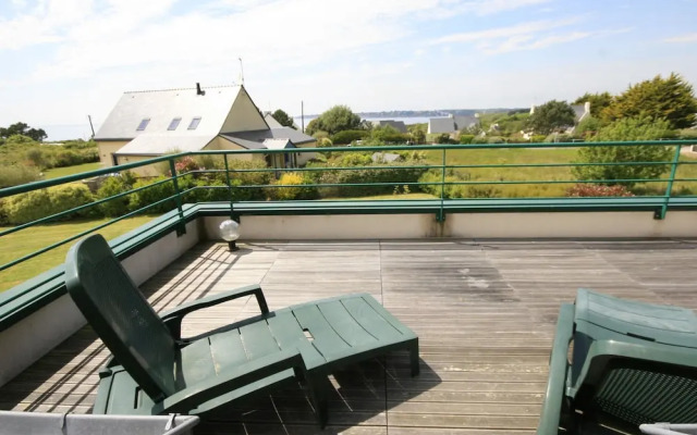 Scenic Villa in Moelan sur mer With Sauna