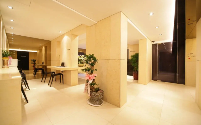 Hotel 2 Heaven Jongno