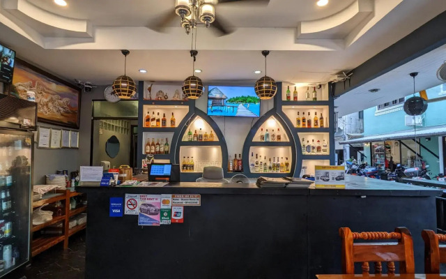 Heaven House Restro & Bar