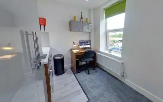 CovStays – Victoria House - Deluxe Studios in Coventry City Centre