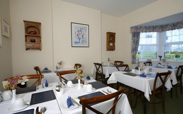 Links Side Guest House