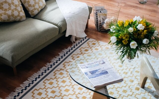 Heima Homes Puerta del Sol Palacio Real cinema