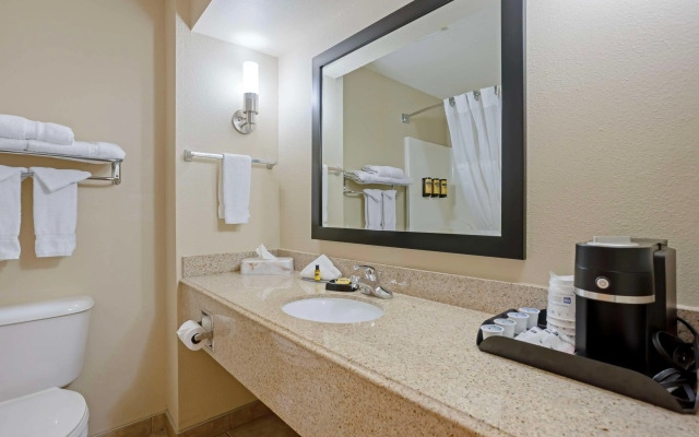Best Western Plus Lonoke Hotel