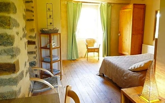 CHAMBRES D'HoTES LE PETIT CHATELIER