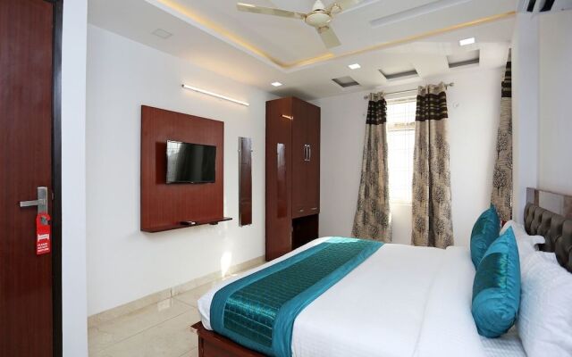 OYO 14384 Luxury residency