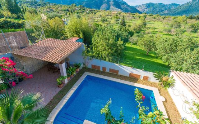 Comfortable Holiday Home in Neuastenberg