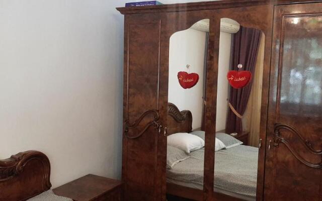 Apartament Liviu Strada Rozelor Etaj 3