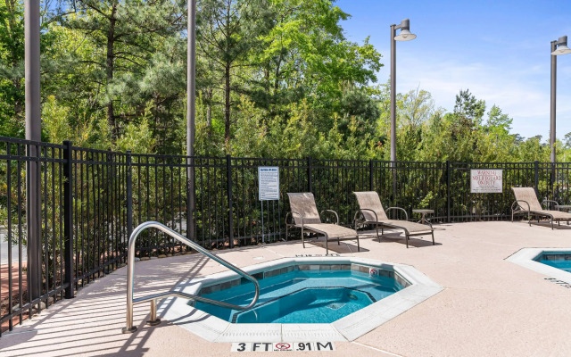 Best Western Plus Westgate Inn & Suites