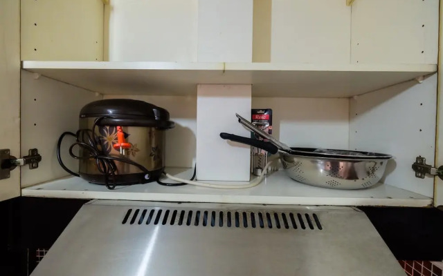 Elegant Minimalist 1BR Puri Imperium Apartment