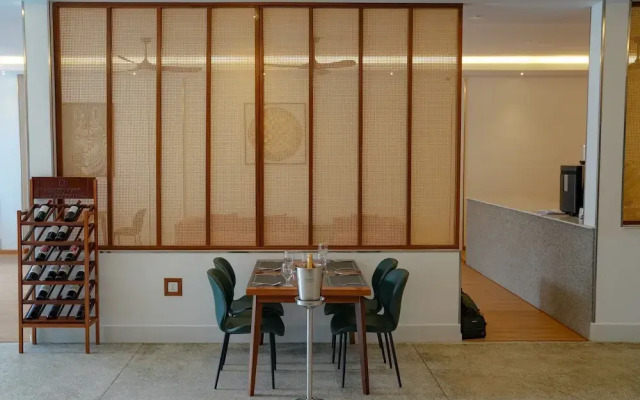 Smile Boutique Hotel By EHM